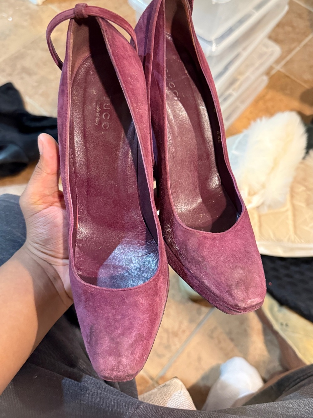 Gucci Burgundy Suede Heel Pumps